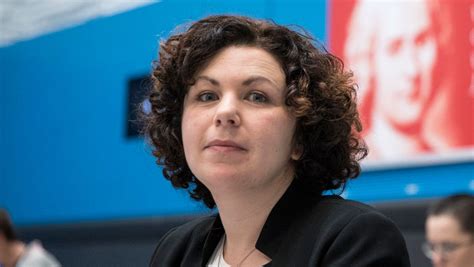 linke politikerin rolex|Amira Mohamed Ali – Wikipedia.